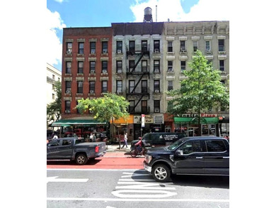 East River Commercial For Sale in New York (Manhattan) New York