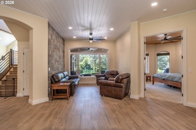 Luxury waterfront living on the backwaters of the North Umpqua - photo 12
