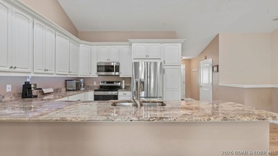 Spacious and well designed 2 level villa offering 4 bedrooms, 3 - photo 16