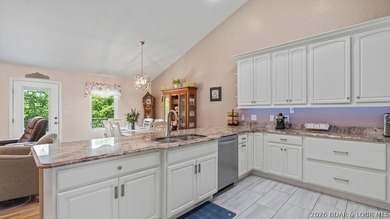 Spacious and well designed 2 level villa offering 4 bedrooms, 3 - photo 18