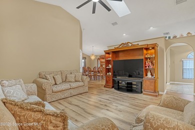Welcome home! Don't miss this beautifully maintained, move-in - photo 4