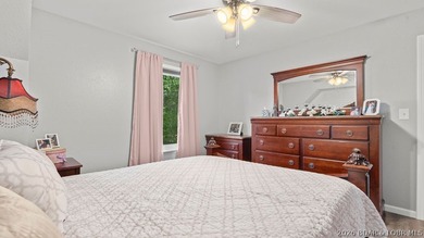 Spacious and well designed 2 level villa offering 4 bedrooms, 3 - photo 43