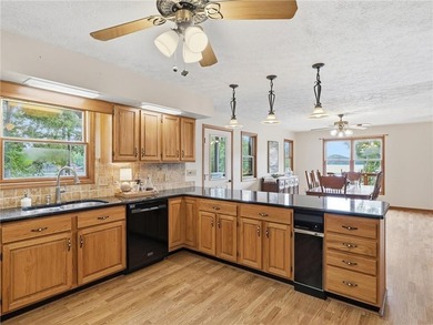 This lakefront property is ALLLLL about the views! Experience - photo 8