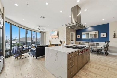 A rare opportunity in the heart of Point Loma, this single-level - photo 4