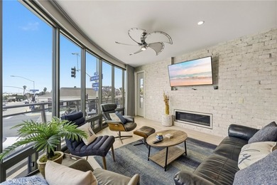 A rare opportunity in the heart of Point Loma, this single-level - photo 10