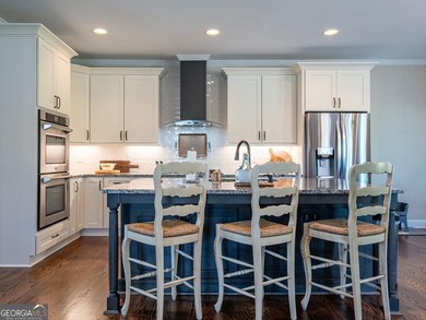 Welcome to 96 River Walk Parkway-where luxury, space, and - photo 13