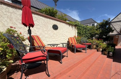 Welcome to Herringbone Hall, a beautiful North Laguna Beach home - photo 16