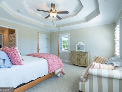 Welcome to 96 River Walk Parkway-where luxury, space, and - photo 28