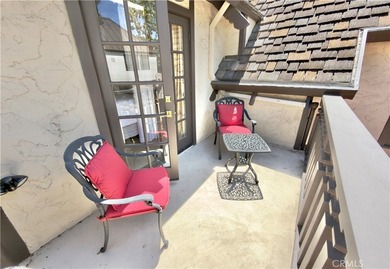 Welcome to Herringbone Hall, a beautiful North Laguna Beach home - photo 32
