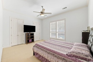 Set within an exclusive gated enclave in Alamo Heights, this - photo 20