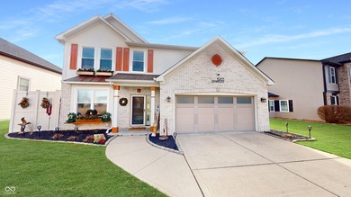 (private lake, pond, creek) Home For Sale in Columbus Indiana