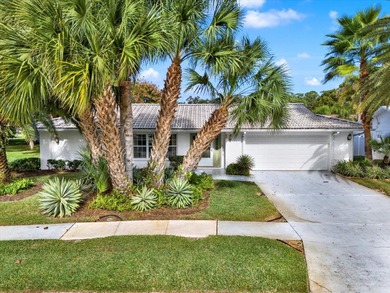 Lake Tarpon Home Sale Pending in Palm Harbor Florida