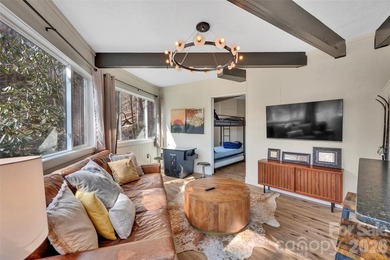 Welcome to 109 Beechwood Lane in Beech Mountain, NC - your ideal - photo 2
