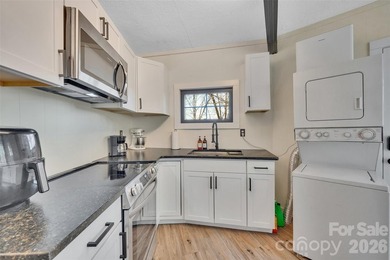 Welcome to 109 Beechwood Lane in Beech Mountain, NC - your ideal - photo 6