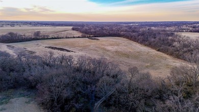 Located just minutes from downtown Denton, this exceptional 247 - photo 20