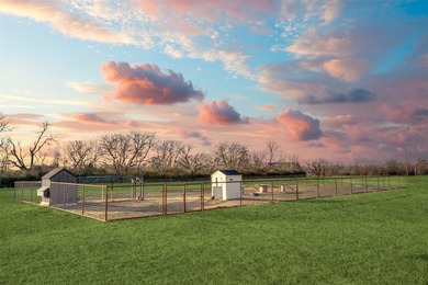 Located just minutes from downtown Denton, this exceptional 247 - photo 24