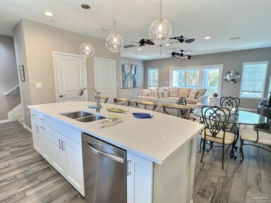 Beautiful 2-bedroom, 2.5-bath townhome in the gated Lost Key - photo 6