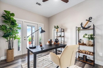 Not every home earns the word turnkey. This one truly means it! - photo 31