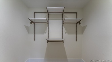 Brand-new, never-lived-in villa located at the 1MM in the - photo 32