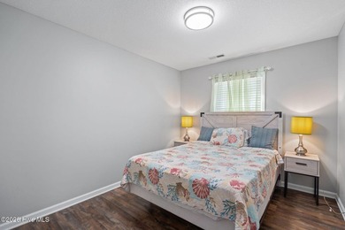 Opportunity meets flexibility in this spacious Oak Island home - photo 33
