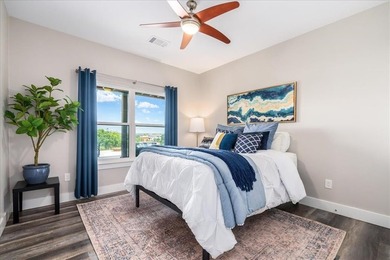 Not every home earns the word turnkey. This one truly means it! - photo 33