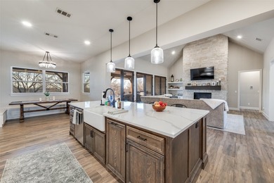 Located just minutes from downtown Denton, this exceptional 247 - photo 33