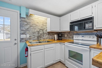 Opportunity meets flexibility in this spacious Oak Island home - photo 45