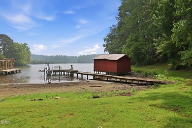 Enjoy the best of Hyco Lake living with this well-maintained - photo 4