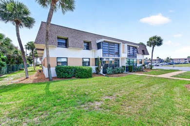 Welcome to Palm Colony, where the beach lifestyle isn't a - photo 1