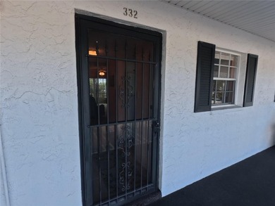 Welcome home to this bright and cheery 1-bedroom, 1-bath condo - photo 3
