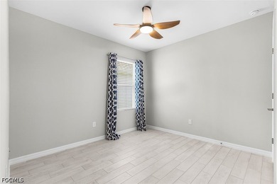 Built in 2025, this upgraded lakefront Cali floor plan offers 4 - photo 11