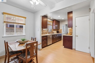 Rarely available park-front opportunity! Ideally situated - photo 13