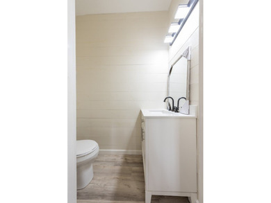 HUGE $75,000 REDUCTION!!! DISCOVER THE ULTIMATE SETUP FOR LIVING - photo 13