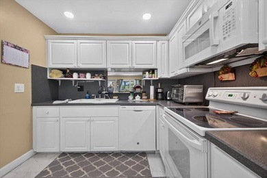 Welcome to this charming 2-bedroom, 2-bathroom condominium in - photo 13