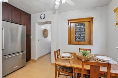 Rarely available park-front opportunity! Ideally situated - photo 14
