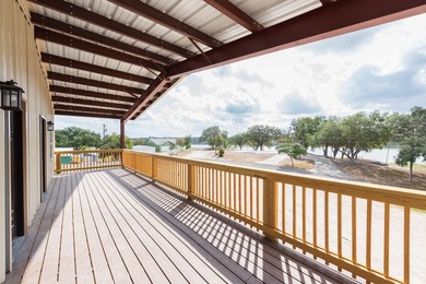HUGE $75,000 REDUCTION!!! DISCOVER THE ULTIMATE SETUP FOR LIVING - photo 22