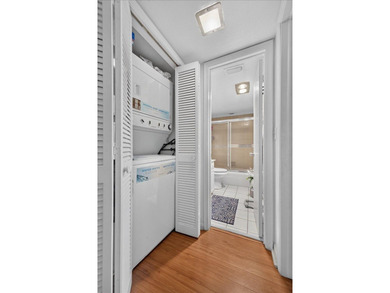 Welcome to this charming 2-bedroom, 2-bathroom condominium in - photo 25