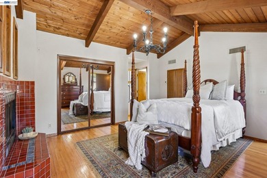 Rarely available park-front opportunity! Ideally situated - photo 27