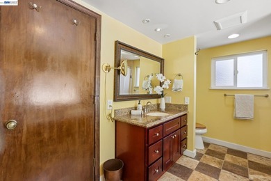 Rarely available park-front opportunity! Ideally situated - photo 32