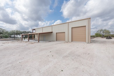 HUGE $75,000 REDUCTION!!! DISCOVER THE ULTIMATE SETUP FOR LIVING - photo 38