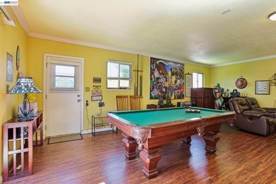 Rarely available park-front opportunity! Ideally situated - photo 39
