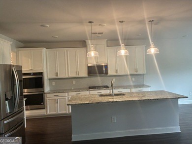 Step into this stunning home, just minutes away from the Country - photo 7