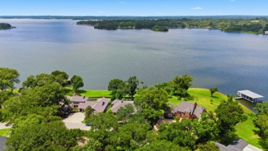 Emerald Bay Gem Offering Luxury, Privacy, and Open-Water Views - photo 44