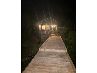 A unique residential homesite offering privacy, natural - photo 11