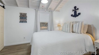 This Cape Cod cottage offers the quintessential lake escape - photo 13