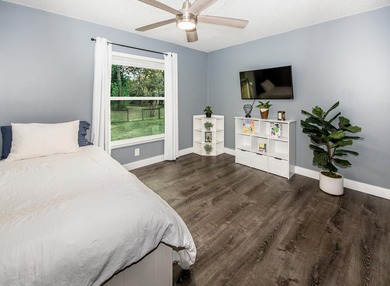 Fully upgraded Jupiter Farms retreat on 1.09 acres with NO HOA - photo 15