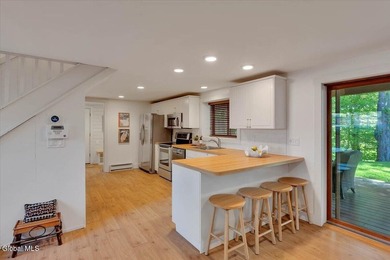 Welcome to year-round lake living on Great Sacandaga in this - photo 18