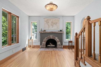 Situated on over an acre of land with views of the Mississippi - photo 9
