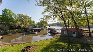 This Cape Cod cottage offers the quintessential lake escape - photo 21