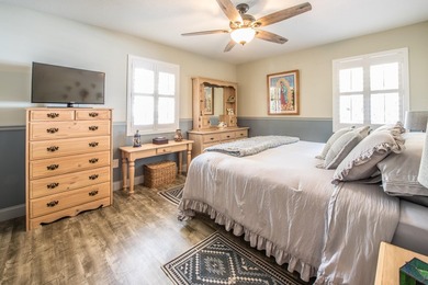 Fully upgraded Jupiter Farms retreat on 1.09 acres with NO HOA - photo 22